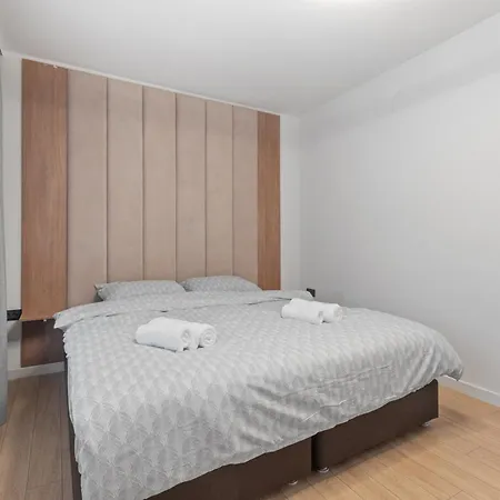 Grand 4 * Poiana Brașov